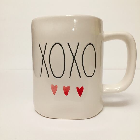 NEW Rae Dunn XOXO Hearts Valentine Mug Mothers Day - Picture 1 of 5